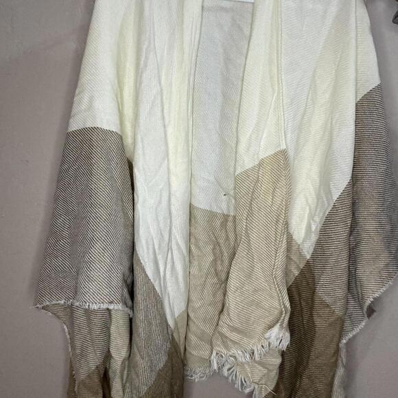 Aerosoles Women's Multi and Cream Other-top - Picture 1 of 4